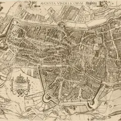 Historische Ansicht der Stadt Augsburg mit ihrer imposanten Burg und Stadtmauern, umgeben von Feldern und Wasserwegen.