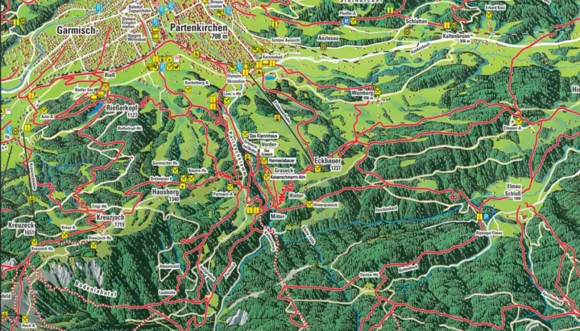 Karte der Partnachklamm Wanderung: Wege, Hütten und Gipfel wie Hausberg und Eckbauer sind markiert.