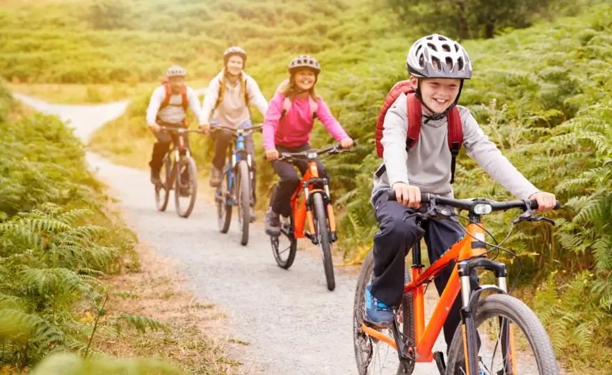 Fahrradtour mit Kindern - So wird sie entspannt & sicher